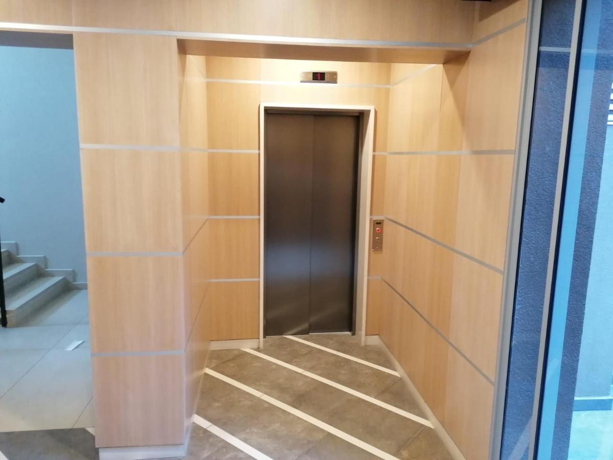 Apartamento Miniapart Vico V Bari Exterior foto